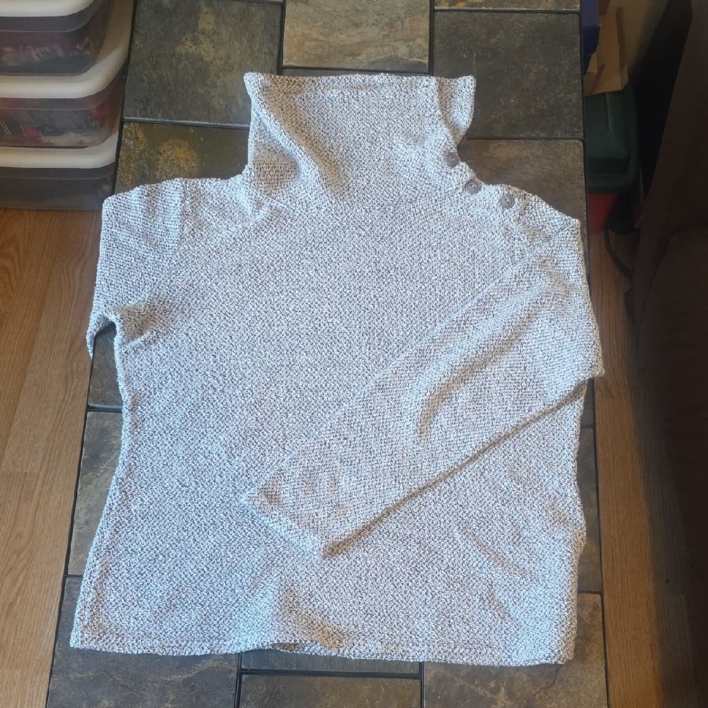 Merrell Women's Textured Gray Turtleneck Sweater